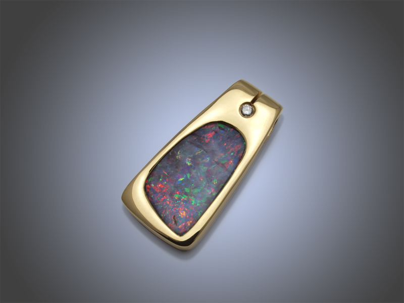 Australischer Opal in Gold Opalschmuck - Boulderopal in Gold