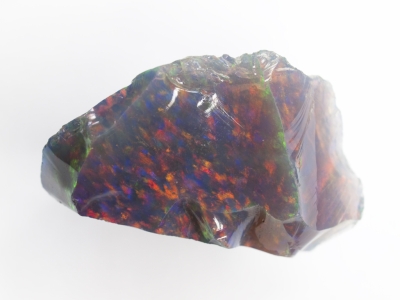 Synthetischer Opal aus Russland
